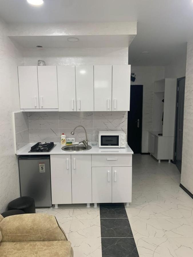 Kakha'S Apartment Батуми Екстериор снимка